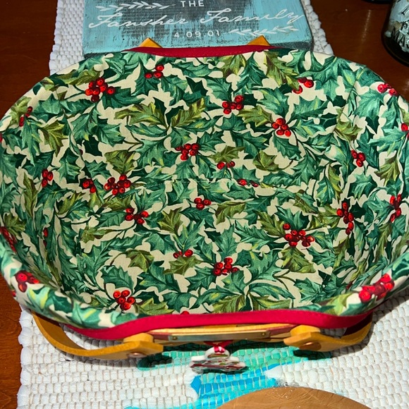 Brand New Longaberger 2004 Christmas Get-Together retired complete basket set
